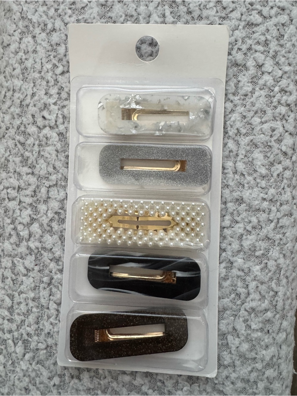 Pearl & Metallic Gold Hair Clip Set